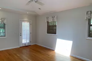 250 Krause Rd, Mattituck, NY 11952 - Photo 9