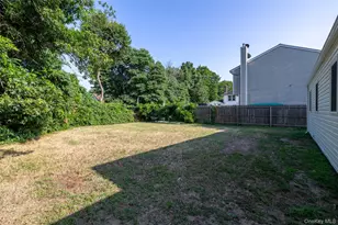 15 Maple St, Wyandanch, NY 11798 - Photo 19