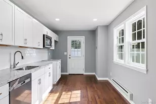 15 Maple St, Wyandanch, NY 11798 - Photo 7