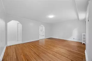 1054 Lydig Ave, Bronx, NY 10461 - Photo 27