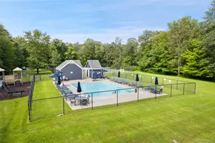 4 Harness Ct, North Salem, NY 10560 - Photo 43