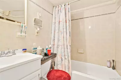 2347 Roosevelt Avenue, East Meadow, NY 11554 - Photo 11