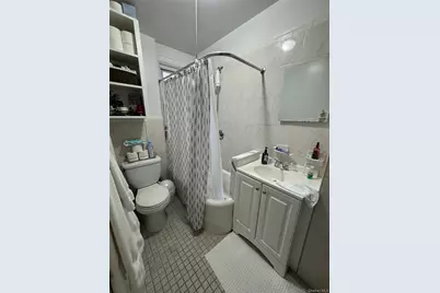 93 E 233rd Street, Bronx, NY 10470 - Photo 5