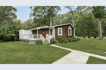 61 Squires Avenue, East Quogue, NY 11942 - Photo 3