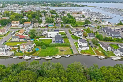 7 S Bay Avenue, Bay Shore, NY 11706 - Photo 45