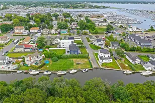 7 S Bay Ave, Bay Shore, NY 11706 - Photo 45