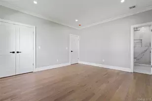 7 S Bay Ave, Bay Shore, NY 11706 - Photo 15