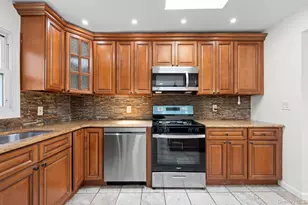 109 Remington Ave, Selden, NY 11784 - Photo 13