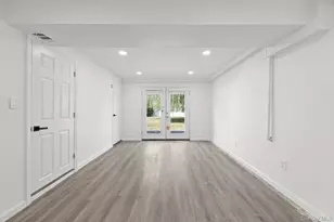 109 Remington Ave, Selden, NY 11784 - Photo 23