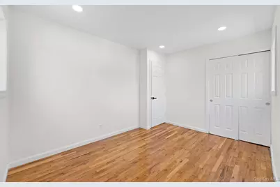 109 Remington Avenue, Selden, NY 11784 - Photo 21