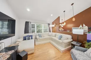 7 Dussenbury Dr, Florida, NY 10921 - Photo 3