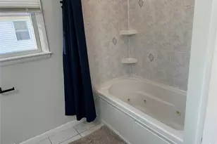 18 Peckham Rd, Poughkeepsie, NY 12603 - Photo 19