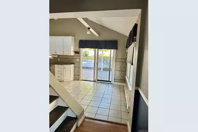 18 Peckham Road, Poughkeepsie, NY 12603 - Photo 25