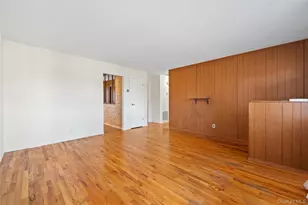 696 Bohemia Pkwy, Sayville, NY 11782 - Photo 9