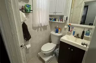 75-20 64th Pl, Glendale, NY 11385 - Photo 5