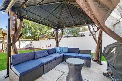 349 Hawthorne Terrace, Mount Vernon, NY 10552 - Photo 21