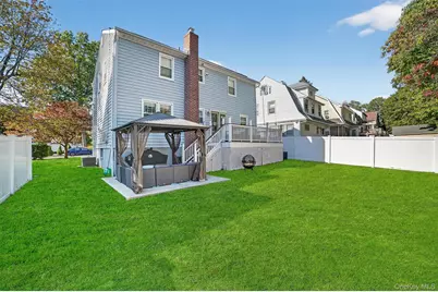 349 Hawthorne Terrace, Mount Vernon, NY 10552 - Photo 19