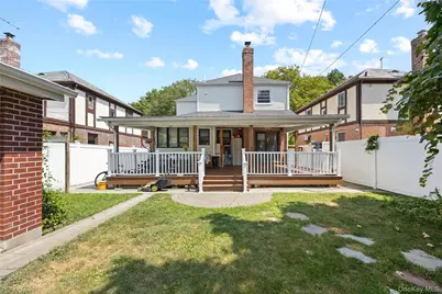 [Address not provided], Fresh Meadows, NY 11366 - Photo 27