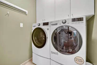 29 Michael Roberts Court, Pearl River, NY 10965 - Photo 15