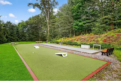 29 Michael Roberts Court, Pearl River, NY 10965 - Photo 33