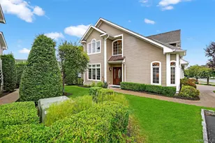 29 Michael Roberts Ct, Pearl River, NY 10965 - Photo 3