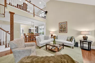 29 Michael Roberts Court, Pearl River, NY 10965 - Photo 11