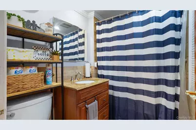 153 Westend, Freeport, NY 11520 - Photo 9