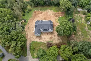 320 Circle Rd, Muttontown, NY 11791 - Photo 13