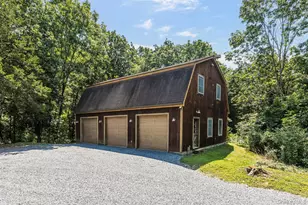 69 Brown Rd, Pleasant Valley, NY 12569 - Photo 5