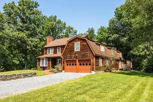 69 Brown Rd, Pleasant Valley, NY 12569 - Photo 3