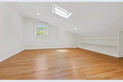 6 Emil Court, Huntington, NY 11743 - Photo 17