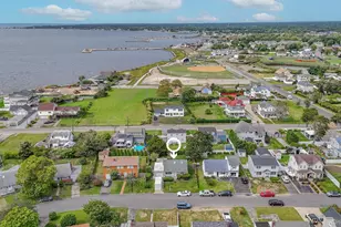 24 Clifton Dr, Patchogue, NY 11772 - Photo 25