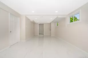 880 Washington St, Baldwin, NY 11510 - Photo 23