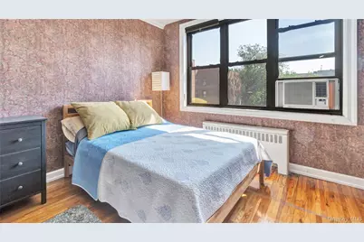 15 Canterbury Road #D18, Great Neck, NY 11021 - Photo 3