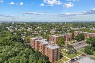 73-23 210th St, Bayside, NY 11364 - Photo 17