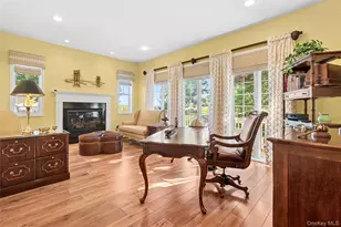 210 Tyler Ct, Riverhead, NY 11901 - Photo 3