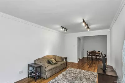 83-20 141 St #6 N, Briarwood, NY 11435 - Photo 9