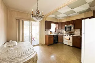 60-73 71st St, Maspeth, NY 11378 - Photo 11