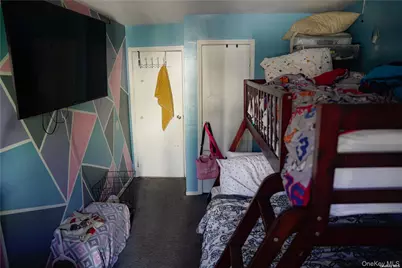 72-36 Almeda Avenue, Arverne, NY 11692 - Photo 9