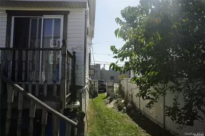 72-36 Almeda Avenue, Arverne, NY 11692 - Photo 23