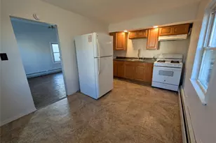 90-92 Railroad Ave W, Garnerville, NY 10923 - Photo 9