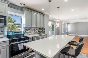 176-27 NW Sunbury Rd, Jamaica, NY 11434 - Photo 17