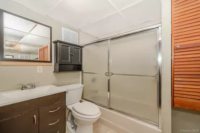 306 Park Avenue, Freeport, NY 11520 - Photo 17