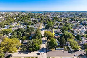 306 Park Ave, Freeport, NY 11520 - Photo 23