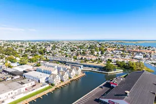 306 Park Ave, Freeport, NY 11520 - Photo 25