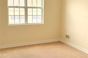 102-20 Rockaway Beach Blvd, Far Rockaway, NY 11694 - Photo 5