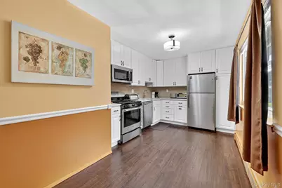 1840 Crompond Road #5C4, Peekskill, NY 10566 - Photo 7