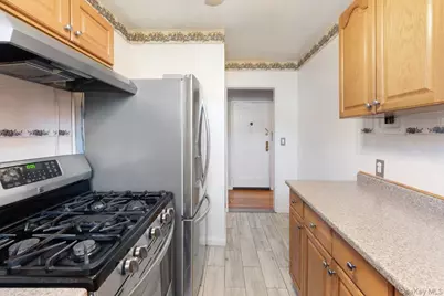 95 N Broadway #C2-6, White Plains, NY 10603 - Photo 9