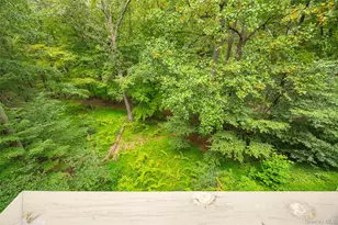 51 Major Lockwood Ln, Pound Ridge, NY 10576 - Photo 3