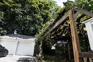 52 Beacon St, Newburgh, NY 12550 - Photo 3